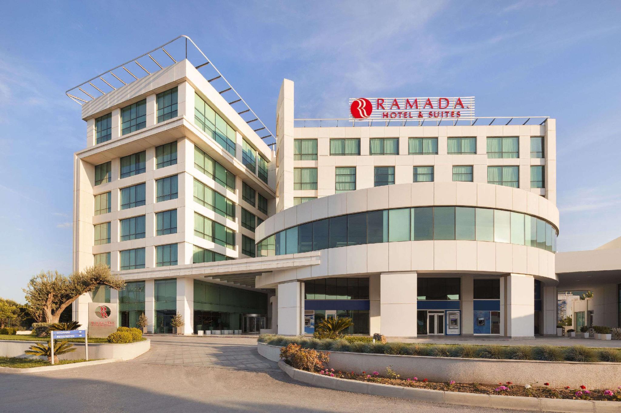 Ramada Hotel & Suites By Wyndham Izmir Kemalpasa Экстерьер фото